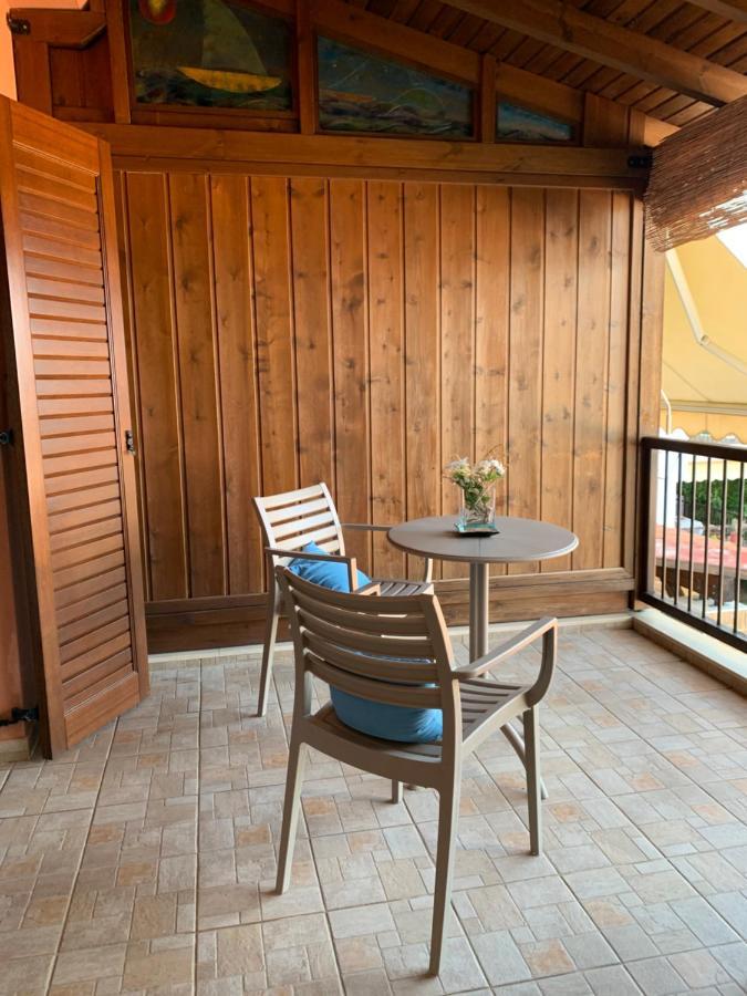 Yulia Guest House Ouranoupoli Bagian luar foto