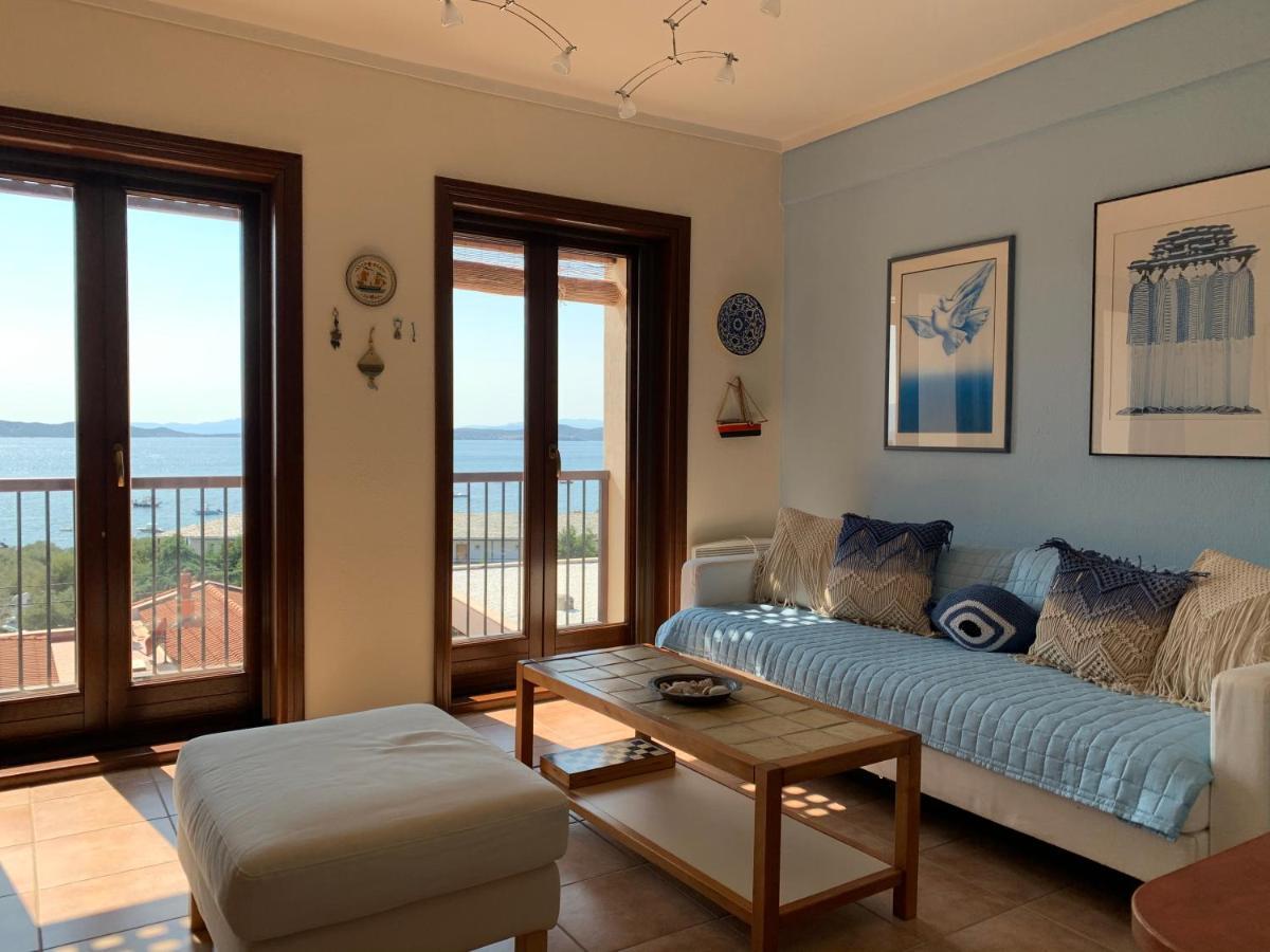Yulia Guest House Ouranoupoli Bagian luar foto