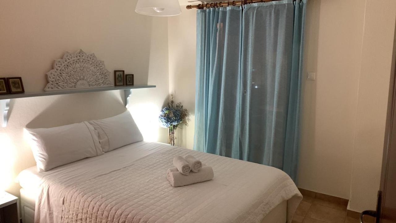 Yulia Guest House Ouranoupoli Bagian luar foto