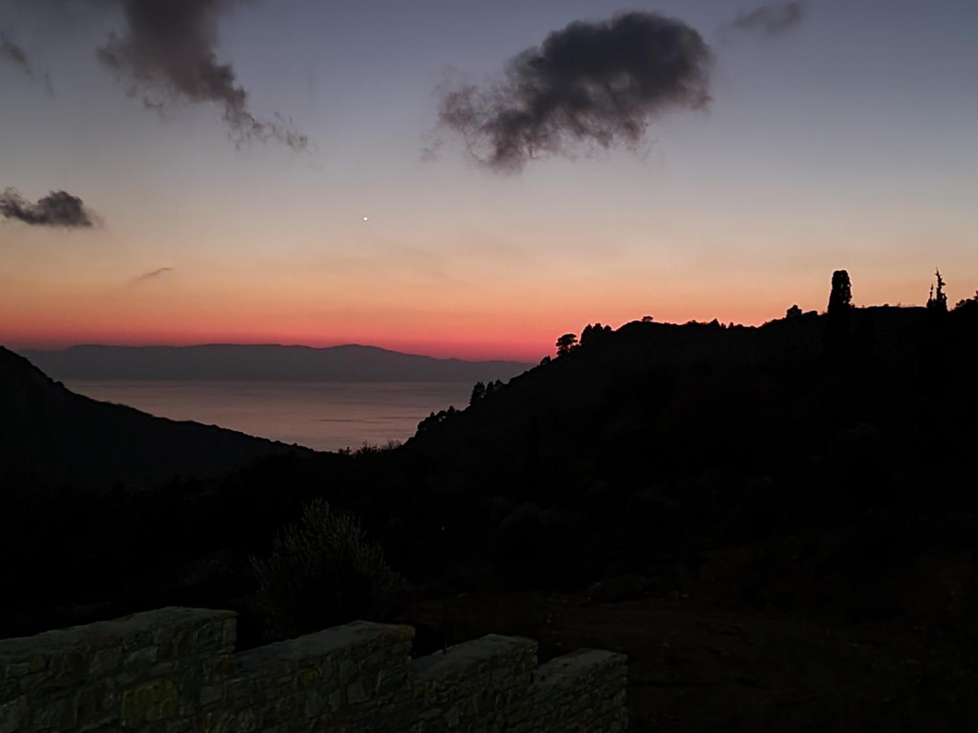 Yulia Guest House Ouranoupoli Bagian luar foto